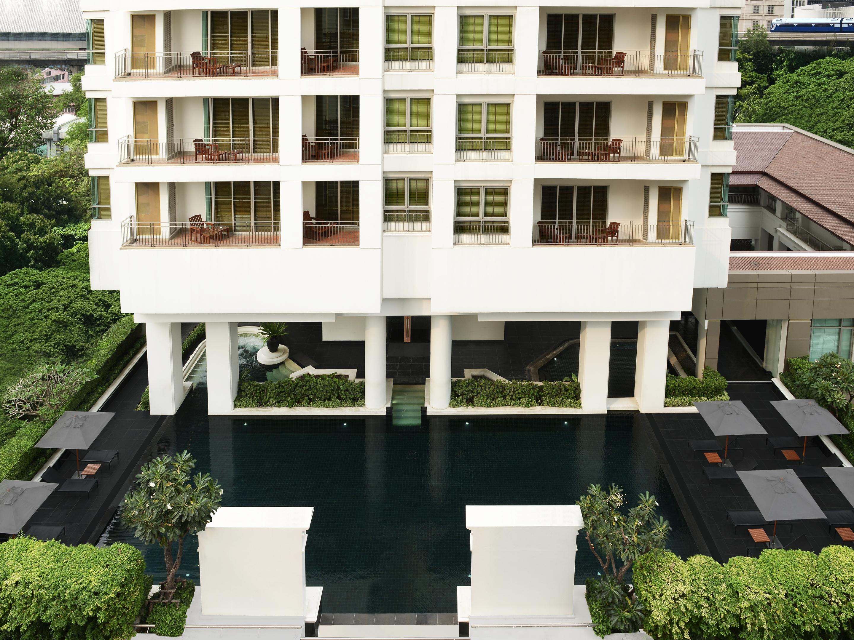 Grande Centre Point Ploenchit Hotel Bangkok Ngoại thất bức ảnh The River